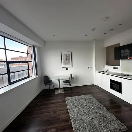 342 Stunning One Bedroom Studio Apartment Birmingham Buitenkant foto